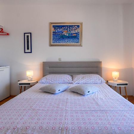 חוואר Apartmani Jakic 2 מראה חיצוני תמונה