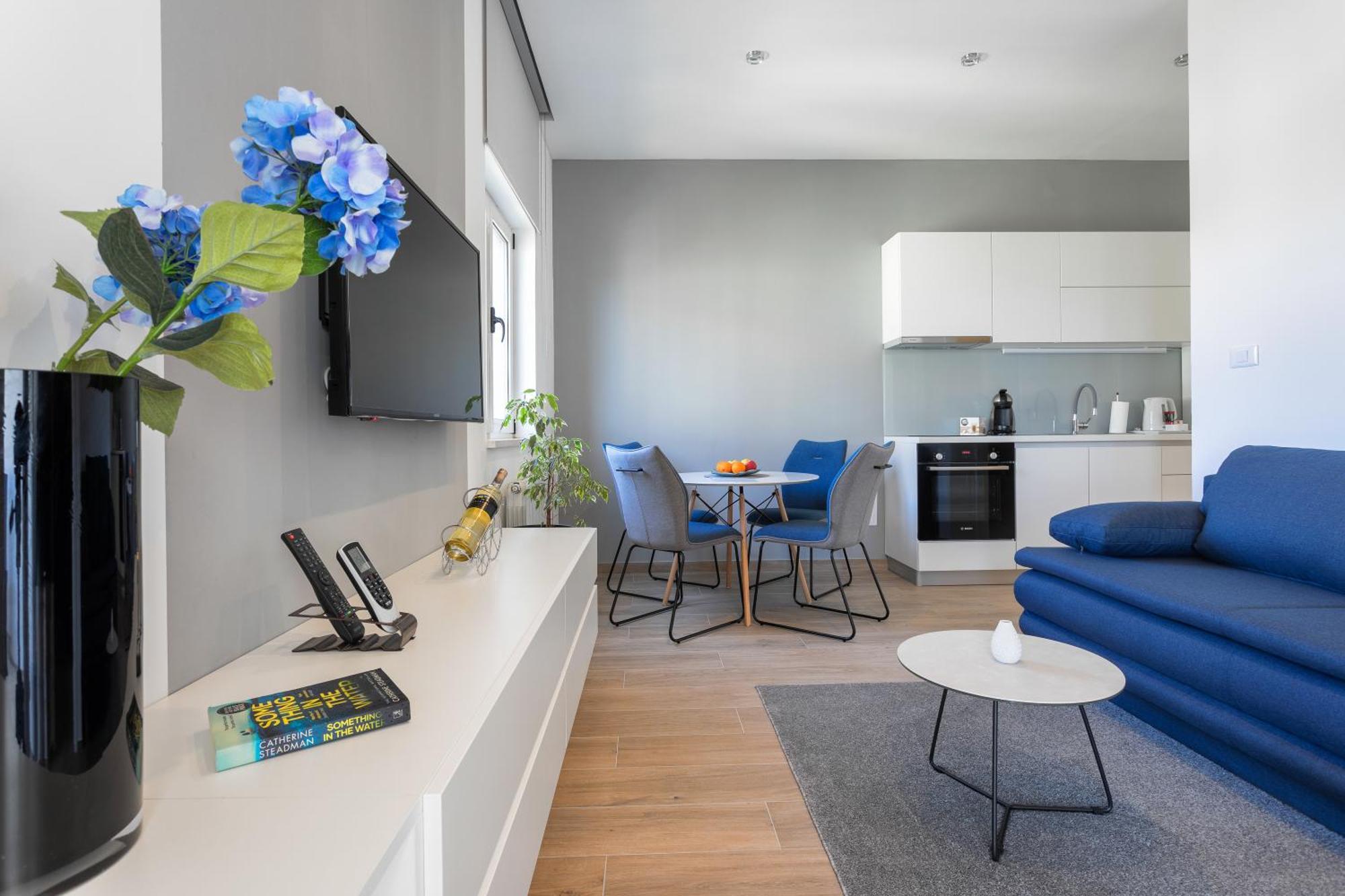 חוואר Apartmani Jakic 2 מראה חיצוני תמונה